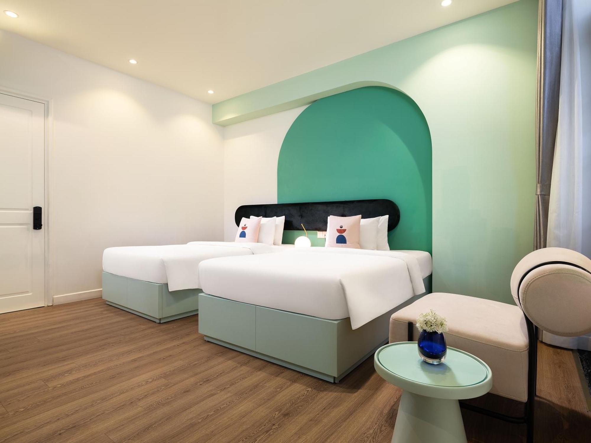 Ha Long Essence Boutique Hotel Exterior photo